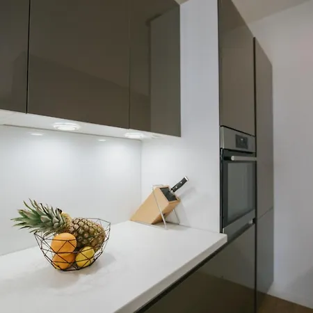 Sea 5 Апартаменты *